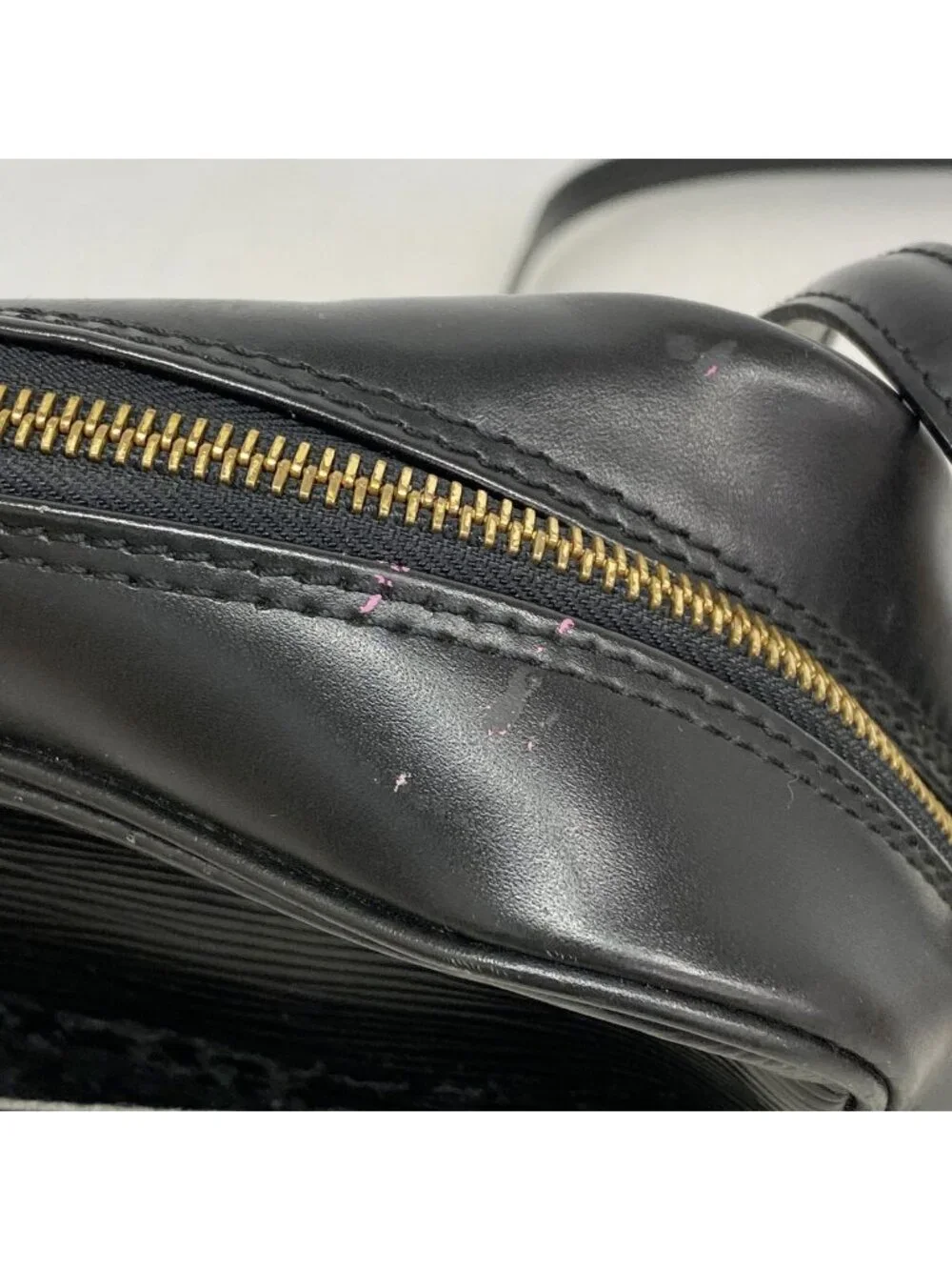 Louis Vuitton Shoulder Bag Epi Trocadero 27 Noir